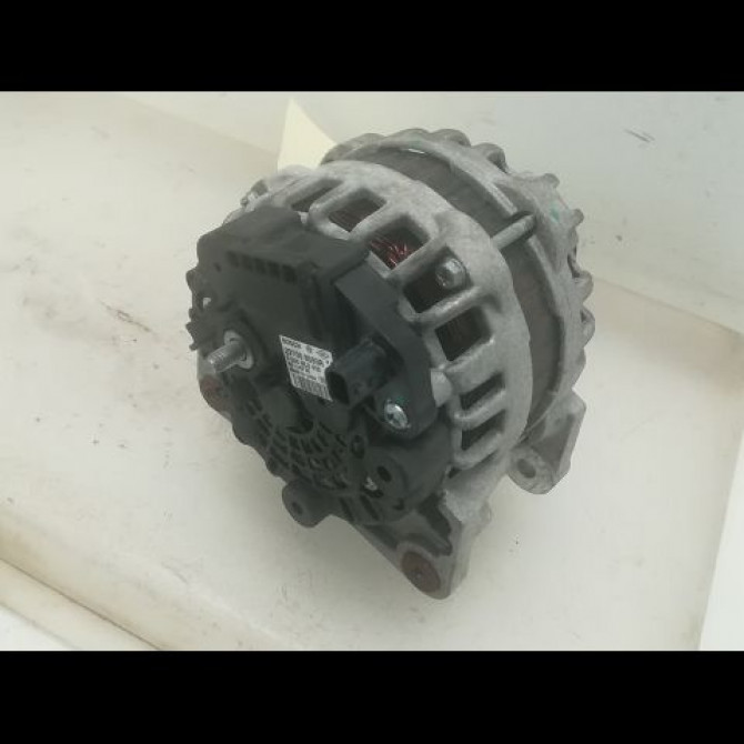 Alternateur occasion RENAULT CAPTUR Phase 1 02-2013->... 0.9 90 ch 231002854R 2