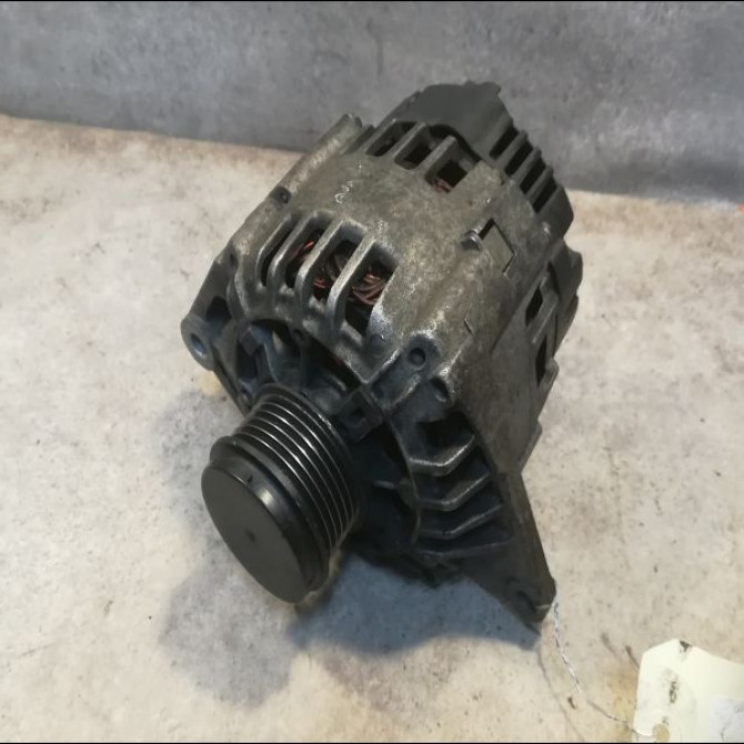 Alternateur occasion RENAULT SCENIC I Phase 2 08-1999->06-2003 1.9 DTI 80ch 8200054588 1