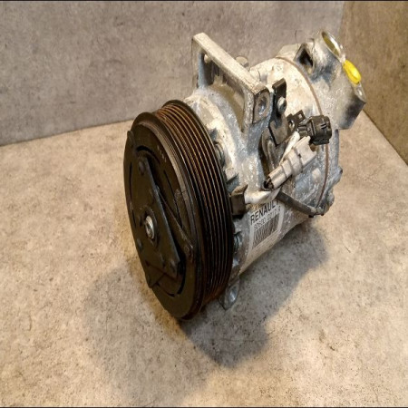 Compresseur air conditionne occasion RENAULT CAPTUR Phase 1 02-2013->... 1.2i 118 16V 926000217R