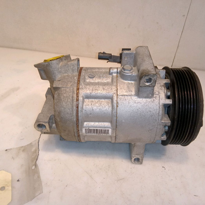 Compresseur air conditionne occasion RENAULT CLIO IV Phase 1 07-2012->... 0.9 TCE 90ch 926000217R 1