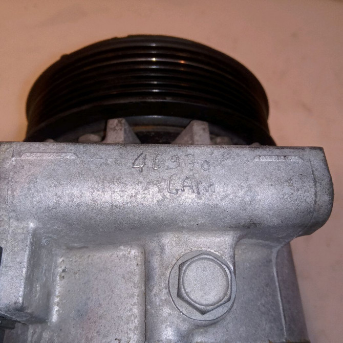 Compresseur air conditionne occasion RENAULT CLIO IV Phase 1 07-2012->... 0.9 TCE 90ch 926000217R 6