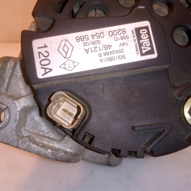 Alternateur occasion RENAULT SCENIC I Phase 2 08-1999->06-2003 1.9 DCI 100ch 8200054588 3