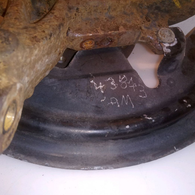 Moyeu avd occasion RENAULT MEGANE III Phase 1 11-2008->01-2012 402021241R 3