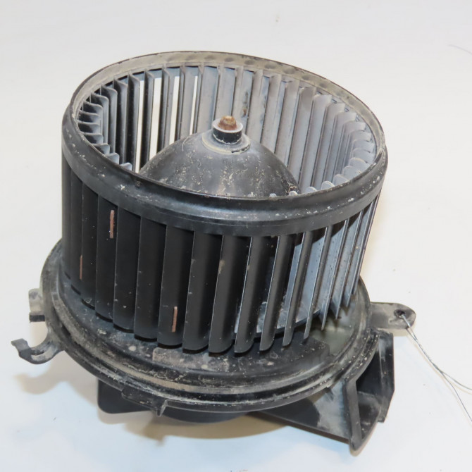 Ventilateur de chauffage occasion PEUGEOT BOXER III Phase 1 04-1995->04-1999 2.2 HDI 130ch 6441Y1 1