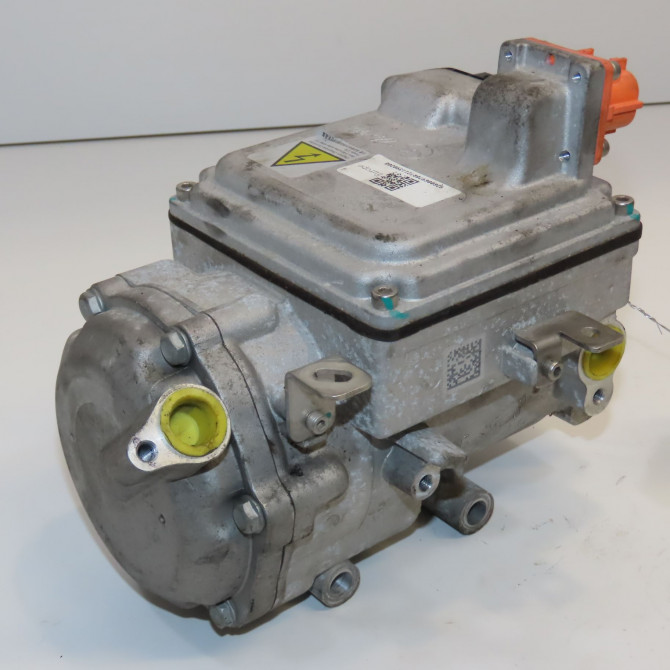 Compresseur air conditionne occasion  926007596R 1