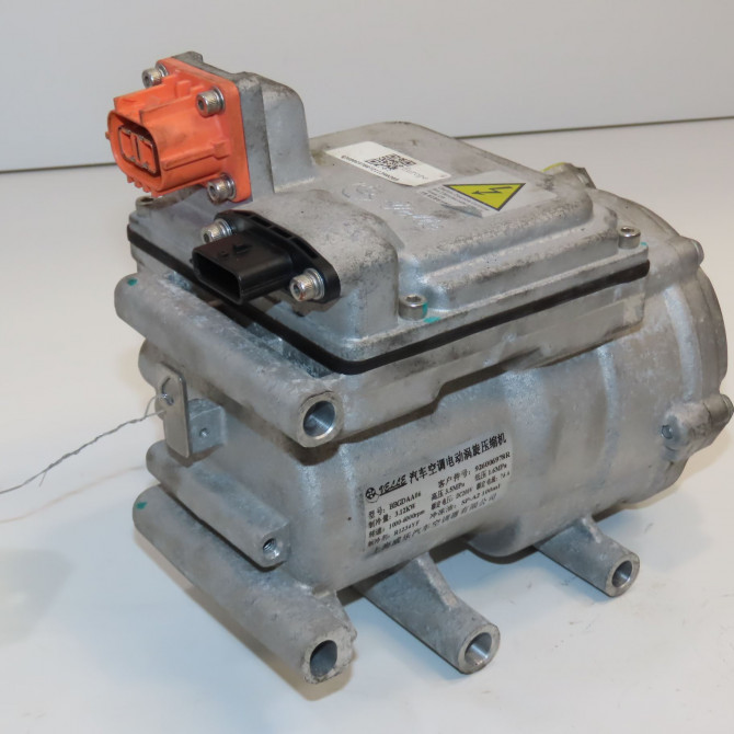 Compresseur air conditionne occasion  926007596R 2