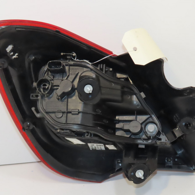 Feu arrière droit occasion  39090649 2