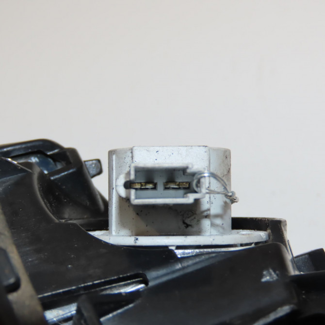 Feu arrière intérieur droit occasion  13454505 3