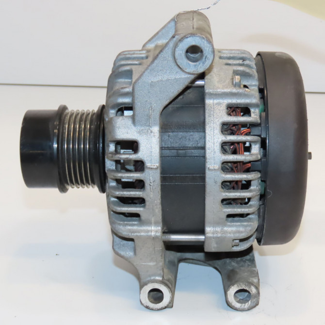 Alternateur occasion  39047360 3