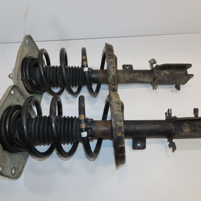 Amortisseur avant droit occasion PEUGEOT EXPERT II Phase 1 01-2007->... 2.0 HDI 128ch 5208Q5 1