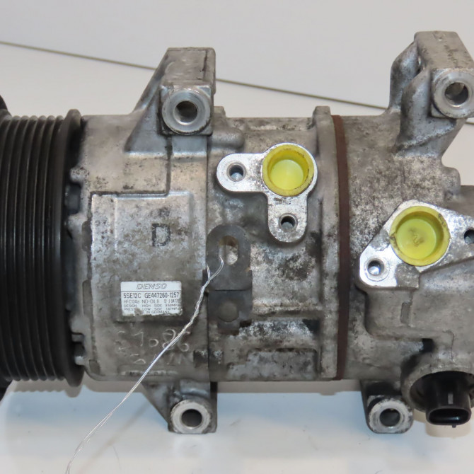 Compresseur air conditionne occasion TOYOTA AURIS I Phase 1 03-2007->03-2010 2.0 D-4D 8831002400 2