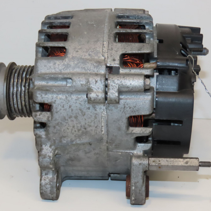 Alternateur occasion  4E903015T 1