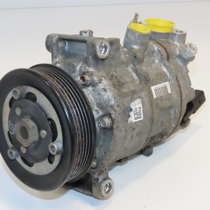Compresseur air conditionne occasion  5Q0820803K 1