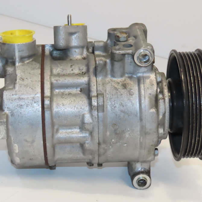 Compresseur air conditionne occasion  5Q0820803K 3