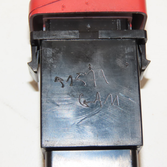 Bouton de warning occasion HYUNDAI TUCSON I Phase 1 09-2004->10-2010 2.0 CRDI 140ch 2WD 3