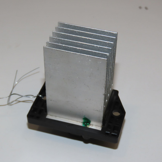 Resistance de chauffage occasion HYUNDAI TUCSON I Phase 1 09-2004->10-2010 2.0 CRDI 140ch 2WD 1