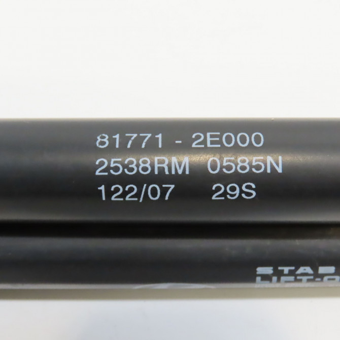 Verin droit hayon occasion HYUNDAI TUCSON I Phase 1 09-2004->10-2010 2.0 CRDI 140ch 2WD 817712E000 2