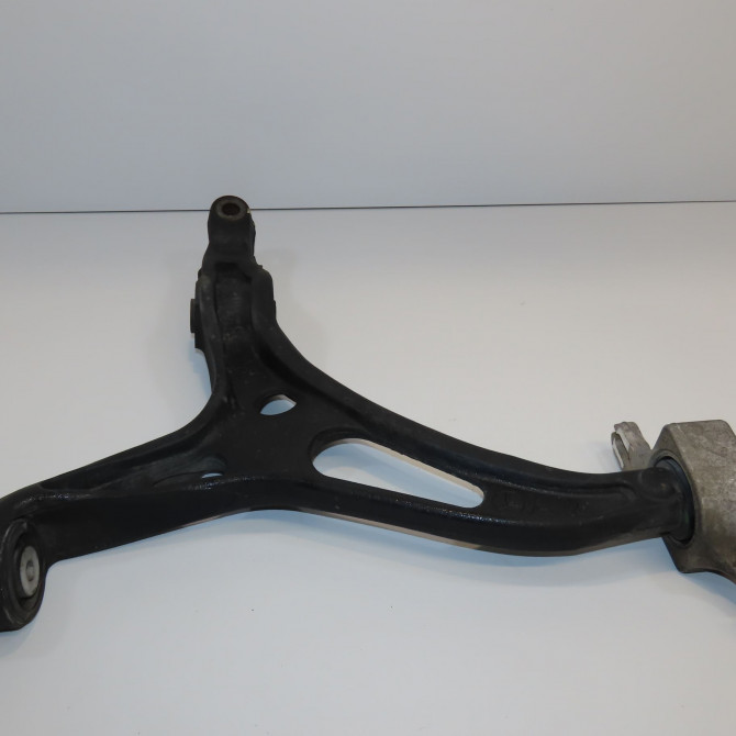 Triangle inf avd occasion MERCEDES CLASSE ML II phase 1 03-2005->09-2008 1643303807 2