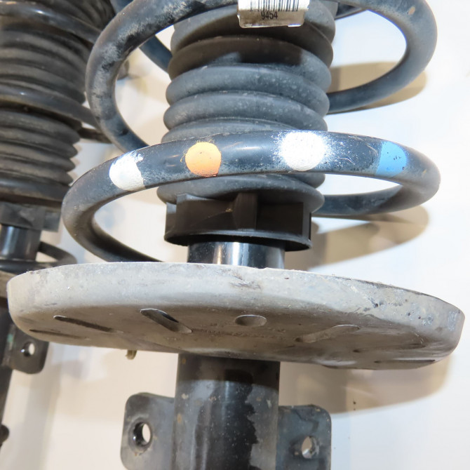 Amortisseur avant droit occasion CITROEN C4 PICASSO II Phase 2 09-2016->... 1.6 BLUEHDI 120ch 1628564280 3