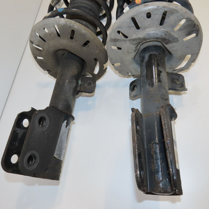 Amortisseur avant droit occasion CITROEN C4 PICASSO II Phase 2 09-2016->... 1.6 BLUEHDI 120ch 1628564280 4