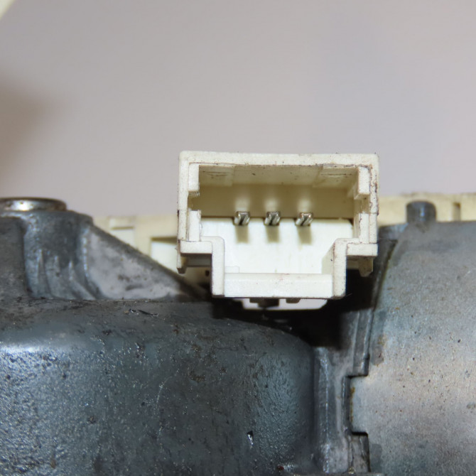 Moteur essuie-glace arrière occasion PEUGEOT 106 Phase 2 04-1996->09-2003 1.5D 6405K6 3