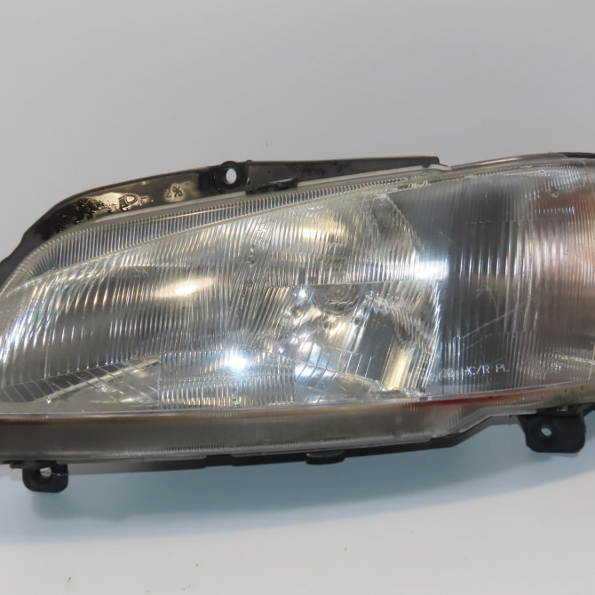 Phare gauche occasion PEUGEOT 106 Phase 2 04-1996->09-2003 1.5D 6204P4 1