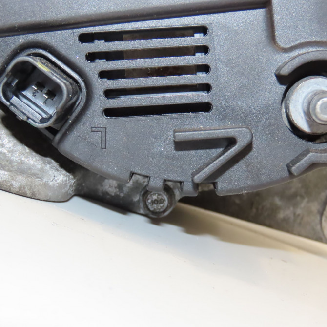 Alternateur occasion DACIA SANDERO I Phase 1 06-2008->10-2012 1.2 16v 75ch 231001107R 6