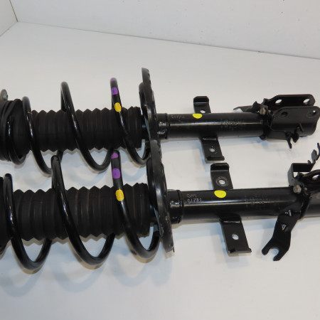 Amortisseur avant droit occasion RENAULT CAPTUR Phase 1 02-2013->... 1.2i 118 16V 543026734R