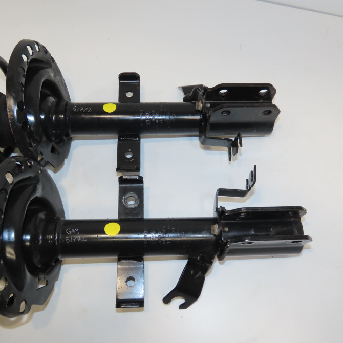 Amortisseur avant droit occasion RENAULT CAPTUR Phase 1 02-2013->... 1.2i 118 16V 543026734R 4