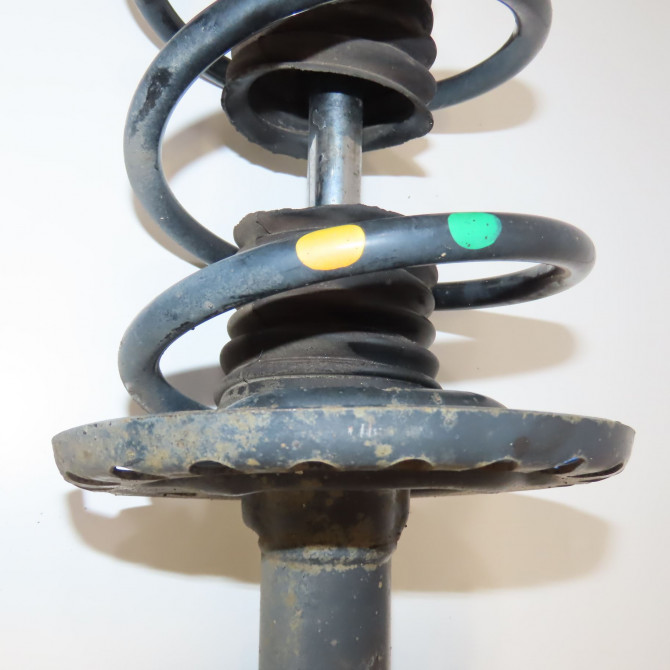 Amortisseur avant droit occasion RENAULT CAPTUR Phase 1 02-2013->... 0.9 90 ch 543026734R 3