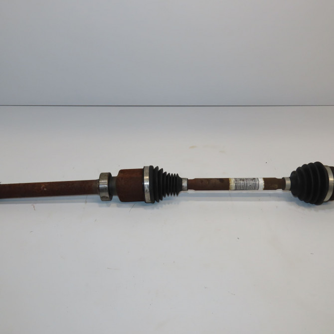 Transmission avant droite occasion RENAULT CAPTUR Phase 1 02-2013->... 0.9 90 ch 391005624R 1