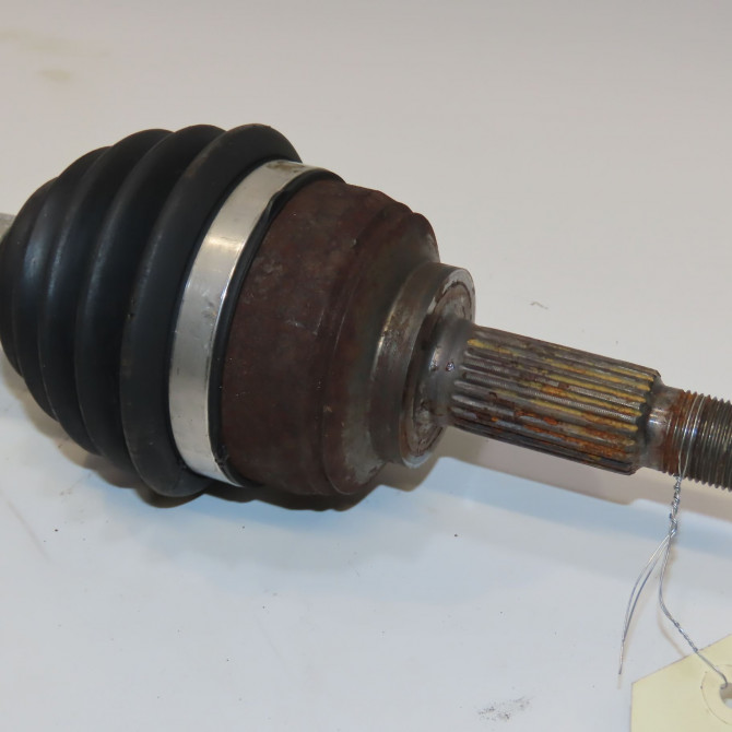 Transmission avant droite occasion RENAULT CAPTUR Phase 1 02-2013->... 0.9 90 ch 391005624R 2