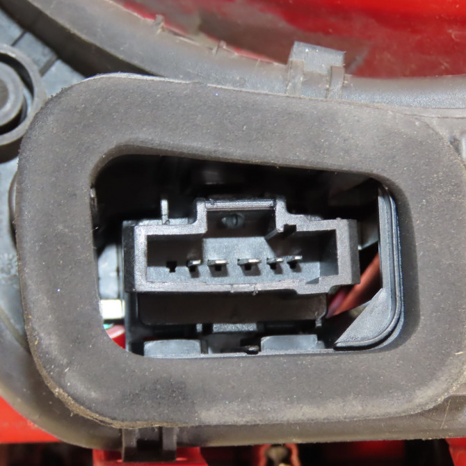 Feu arrière droit occasion PEUGEOT 3008 I Phase 1 04-2009->12-2013 1.6 HDI 110ch 3