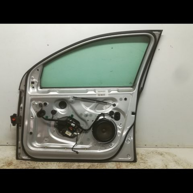 Porte avant droite occasion VOLKSWAGEN GOLF V Phase 1 11-2003->10-2008 1.9 TDI 90ch 1K4831302AB 4