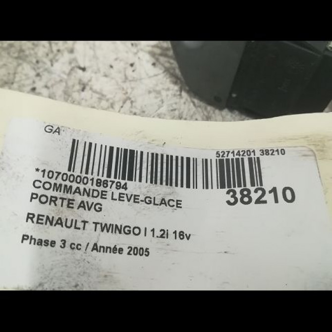 Commande lève-glace porte avant gauche occasion RENAULT TWINGO I Phase 3 08-2000->06-2007 1.2i 16v 8200189832 3