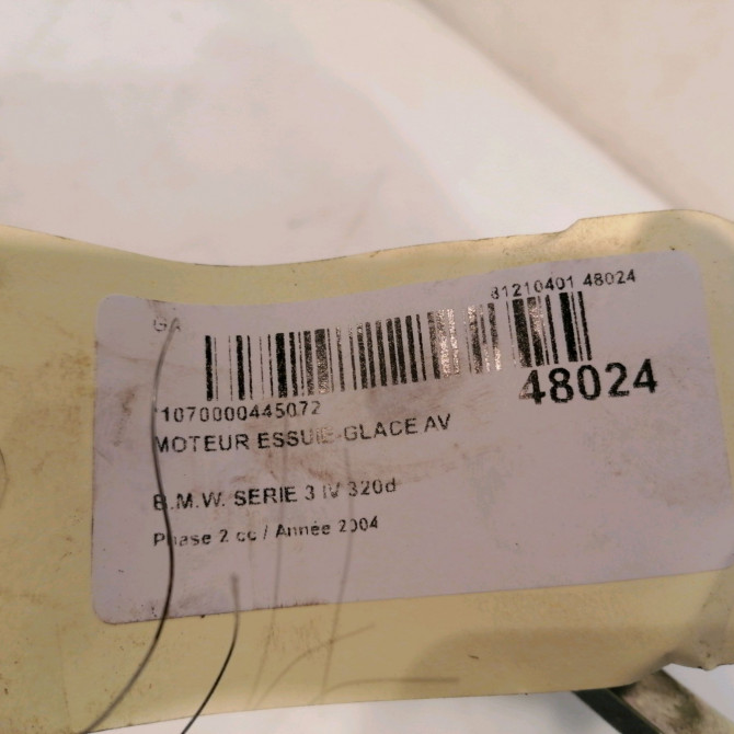 Moteur essuie-glace avant occasion B.M.W. SERIE 3 IV Phase 2 09-2001->03-2005 320d 61617071693 6