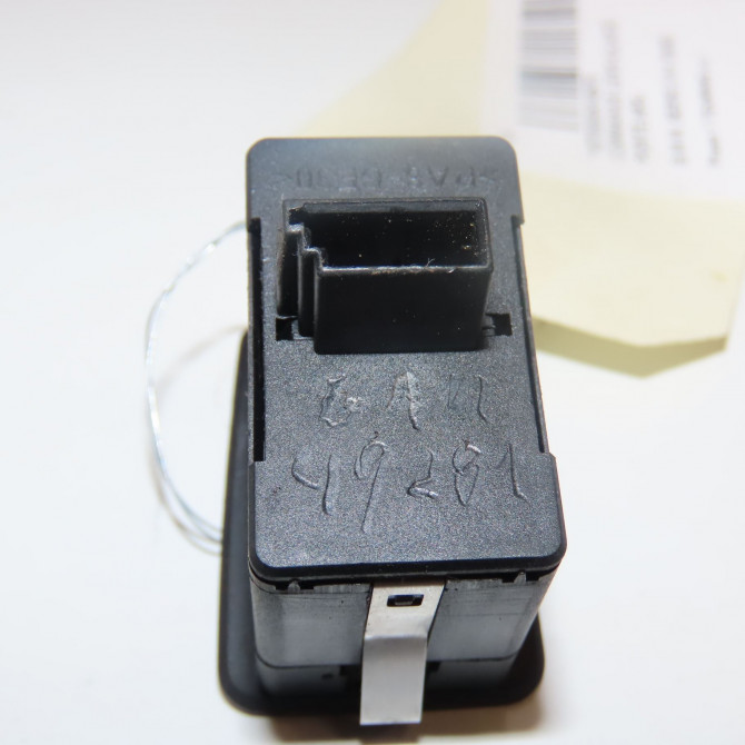 Commande leve-glace porte arrière gauche occasion B.M.W. SERIE 3 IV Phase 1 04-1995->04-1999 330D 183ch 61316902174 5