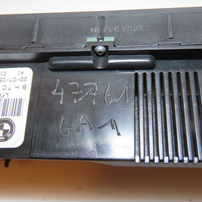 Commande de chauffage occasion B.M.W. SERIE 3 IV Phase 1 04-1995->04-1999 320D 150ch 64116956319 3