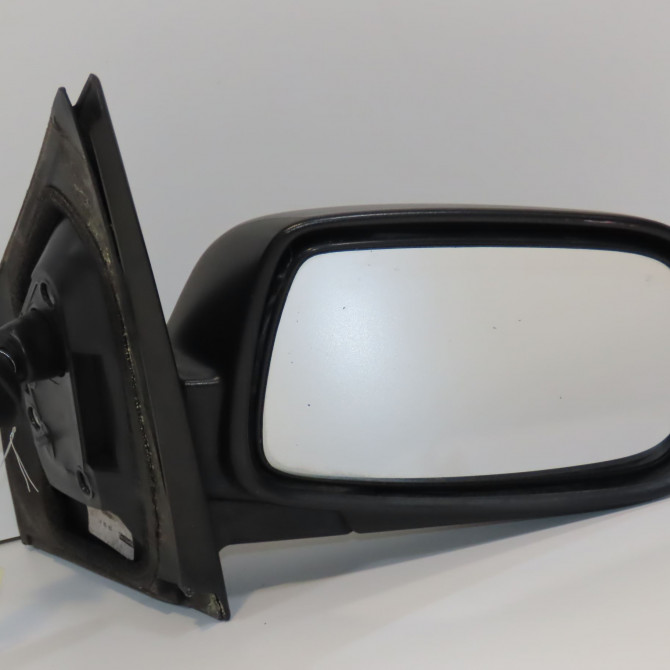 Retroviseur exterieur manuel droit occasion TOYOTA YARIS I Phase 1 04-1999->03-2003 1.0 879100D030 1