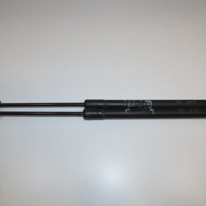 Verin droit hayon occasion VOLKSWAGEN GOLF V 5M0827550A 1