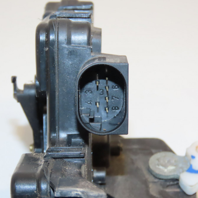 Serrure porte avg occasion B.M.W. SERIE 3 IV Phase 2 09-2001->03-2005 51217011241 4