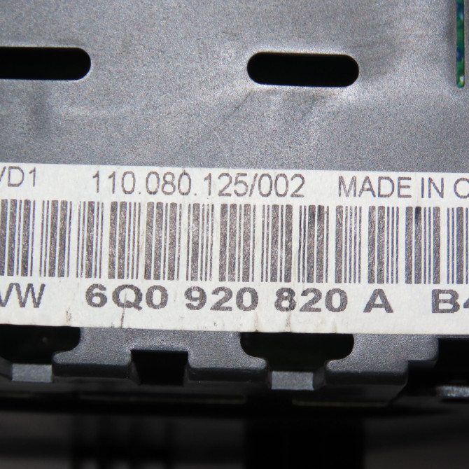 Compteur occasion VOLKSWAGEN POLO IV Phase 1 01-2002->05-2005 1.4i 75ch 6Q0920820AX00N 5