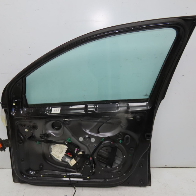 Porte avant droite occasion VOLKSWAGEN GOLF V Phase 1 11-2003->10-2008 1.9 TDI 105ch 1K4831302AB 2