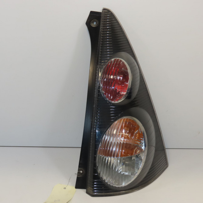 Feu arrière droit occasion CITROEN C1 I Phase 2 11-2008->01-2012 1.0i 12v 70ch 6351X8 1