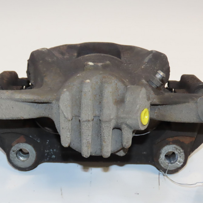 Etrier de frein avant droit occasion RENAULT TRAFIC III Phase 1 06-2014->... 1.6 DCI 120ch 410013477R 3