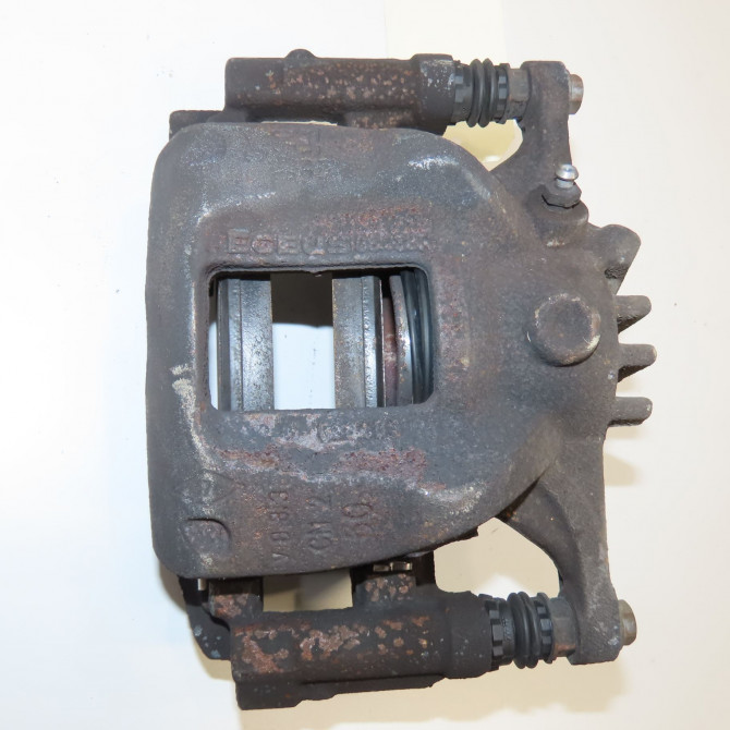 Etrier de frein avant droit occasion RENAULT TRAFIC III Phase 1 06-2014->... 1.6 DCI 120ch 410013477R 4