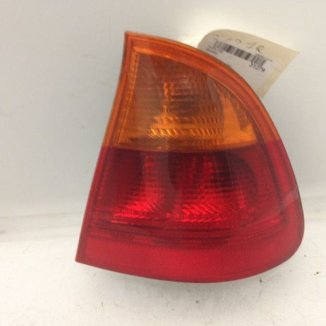 Feu arrière droit occasion B.M.W. SERIE 3 IV Phase 2 09-2001->03-2005 320d 63218368758 1