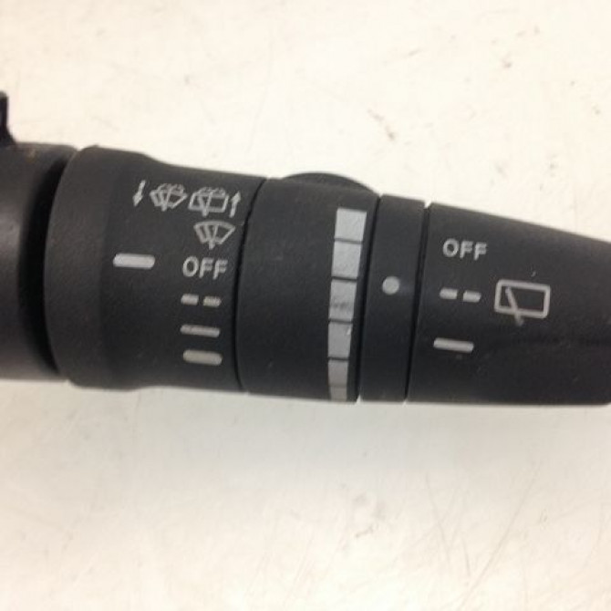 Commande essuie glace occasion NISSAN NOTE I Phase 1 03-2006->03-2009 1.5 DCI 68ch 25260ED50A 2