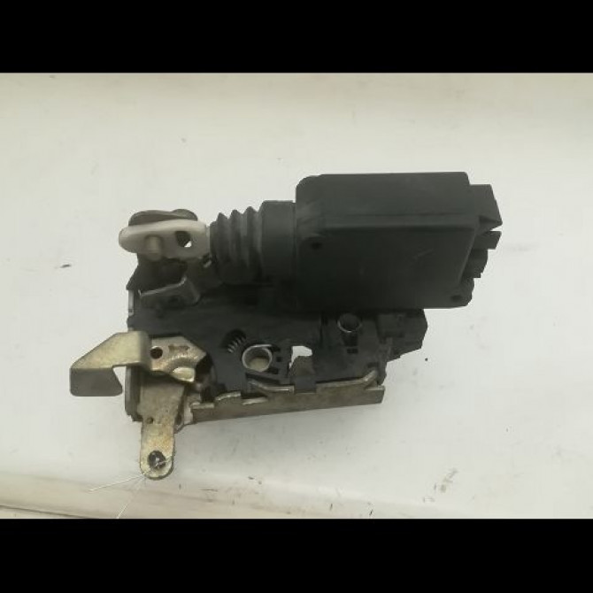 Serrure porte avd occasion CITROEN ZX Phase 1 05-1992->06-1994 96056001 2