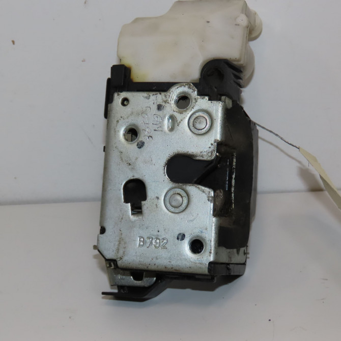 Serrure porte avd occasion FIAT DOBLO I Phase 2 01-2006->12-2009 1.9 DT MULTijet 51843470 2